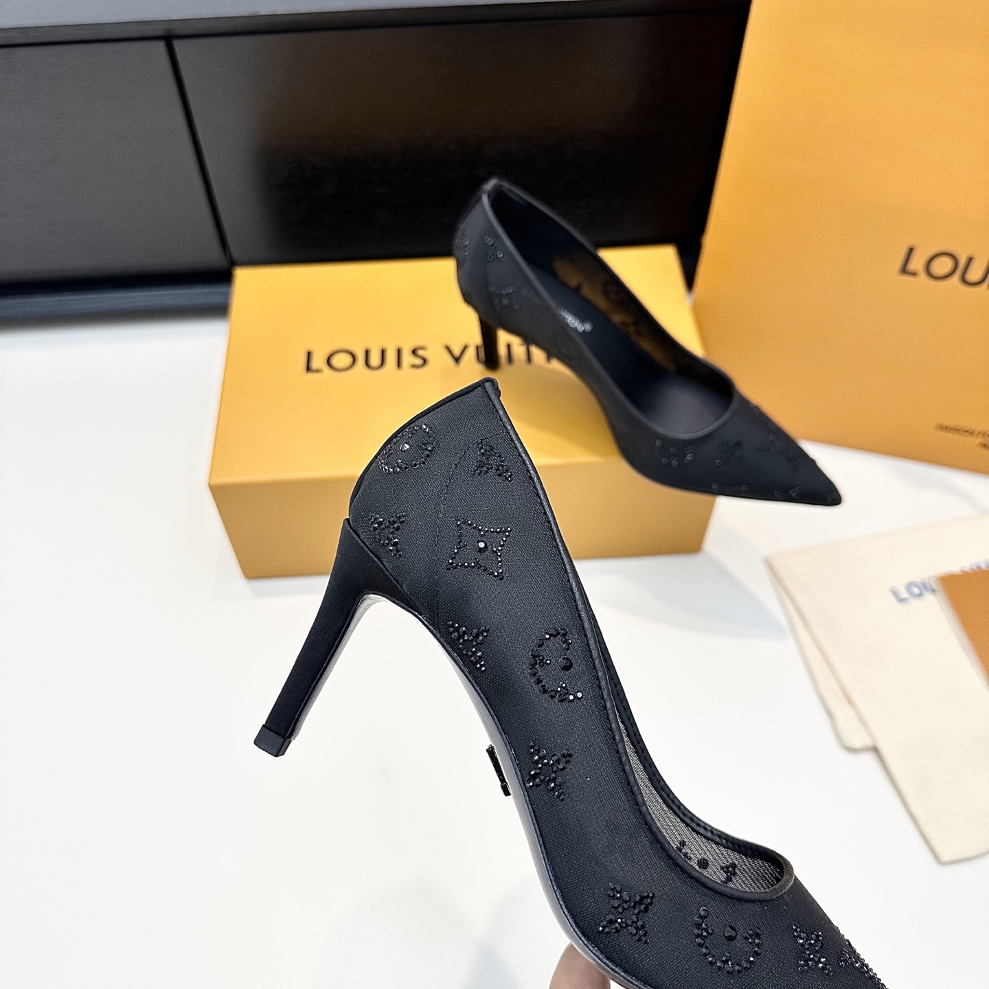 Women's high heels